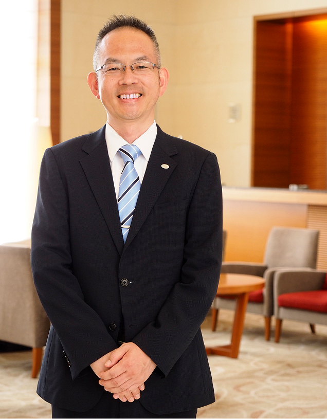 理事長　内藤 寛顕